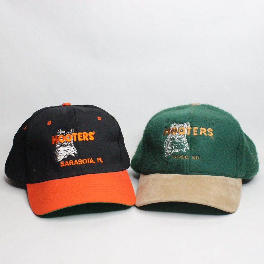 VTG Hooters Ball Cap Trucker Hat Green Wool Suede Fargo ND Black Orange Sarasota